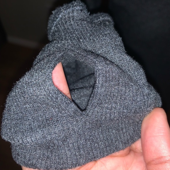 Black Turtleneck Ribbed Athletic Shirt - Picture 4 of 4